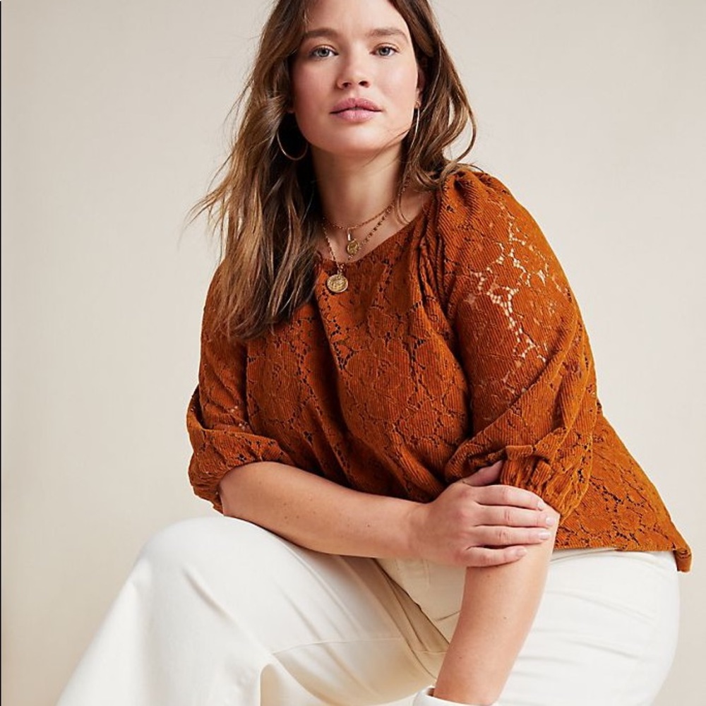 ❤️SOLD❤️ NWT Dolan Norah Floral Corduroy Blouse - Picture 3 of 4